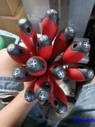 专业单色移印，能自己调机器，简单维修机器