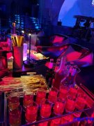 新店KTV日结服务员包吃住