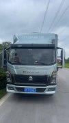 自带一台4.2宽体高栏车