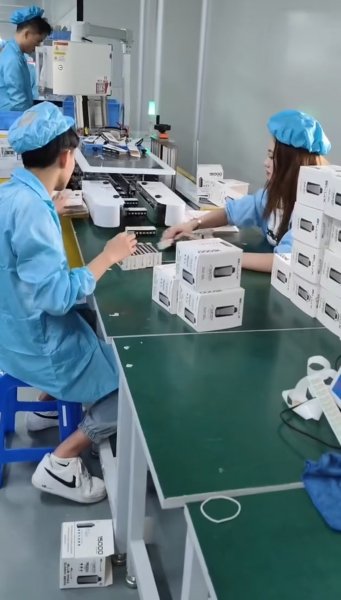 28一小时坐班保7000包吃住图片3